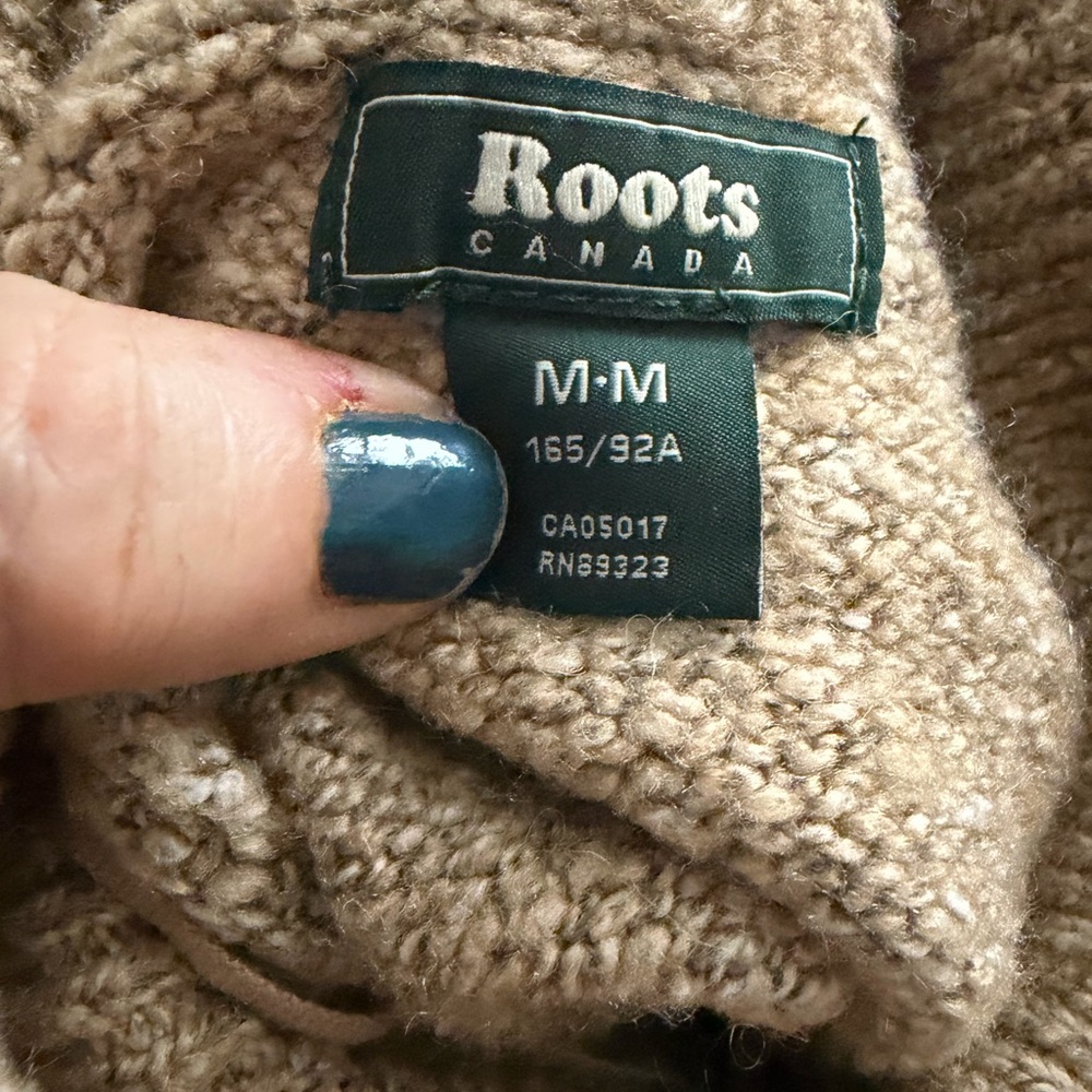 Roots Beige Chunky Knit Turtleneck Tunic Sweater Size M - Picture 6 of 7